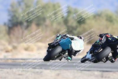 media/Dec-07-2025-CVMA (Sun) [[3e7d2de5dc]]/Race 12- Formula 40 MW and LW/